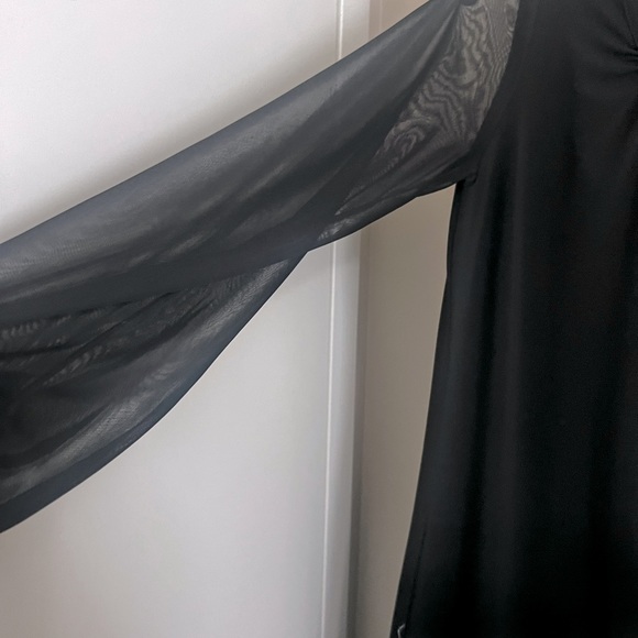 Retmans Black Dress - Picture 2 of 3